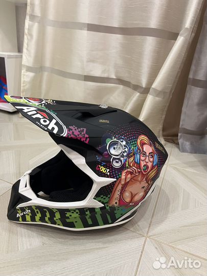 Кроссовый шлем airoh wraap и мотоботы acerbis