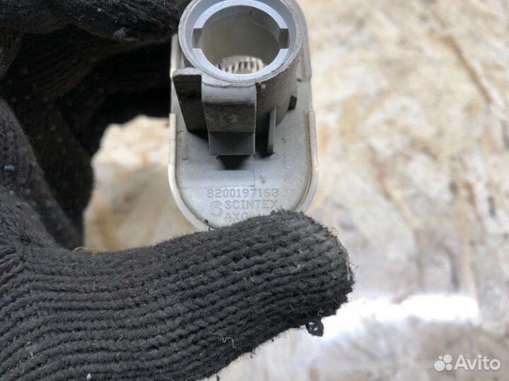 Повторитель поворота в крыло Renault Symbol