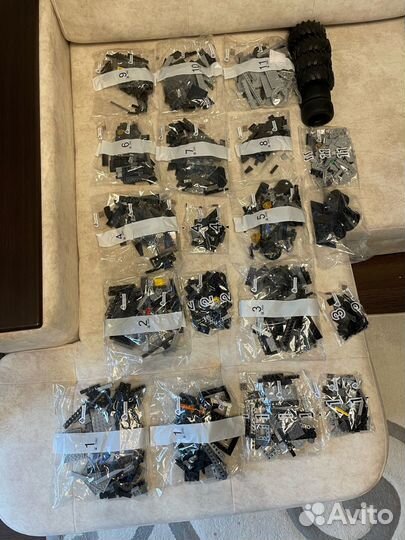 Lego 76240 Тумблер 2049д. некомплект