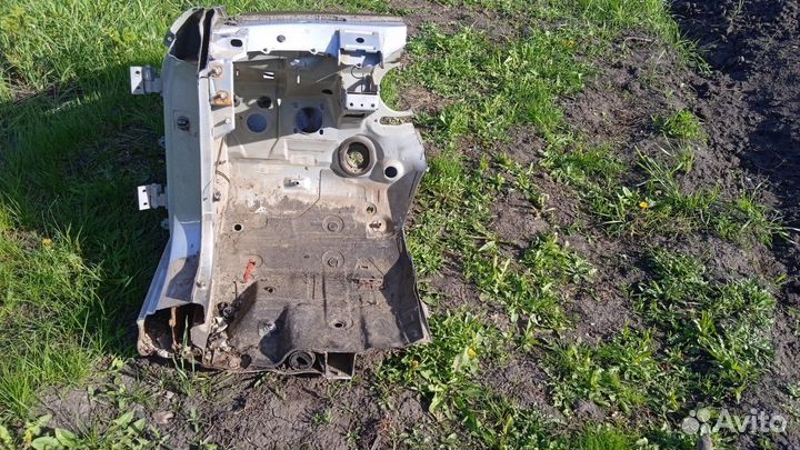 Лонжерон передний левый BMW 5 серия