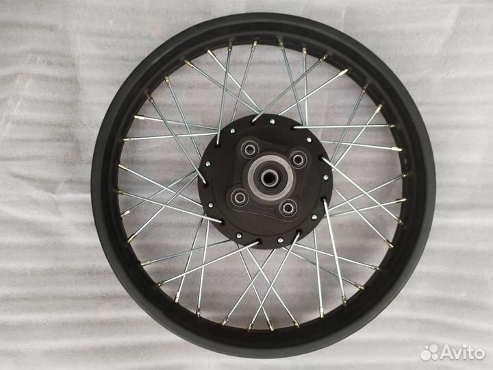 Обод колёсный в сборе 2.15 *18