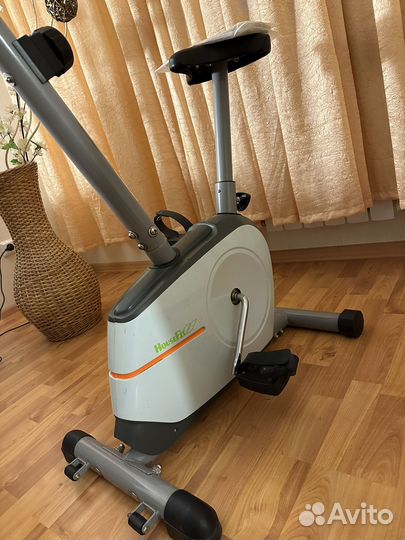 Велотренажер housefit
