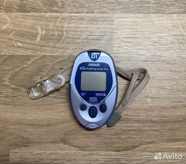 Шагомер omron Walking style Pro (HJ-720IT-Е2)