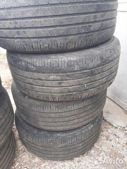 Hankook Dynapro HP2 RA33 235/55 R17