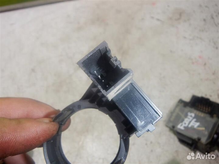 Антенна Форд Фокус 2