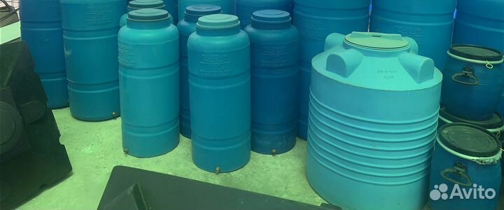 Емкость для воды пластиковая