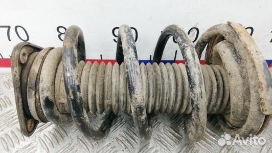 Стойка передняя левая ford kuga 1 (LEA24K501)