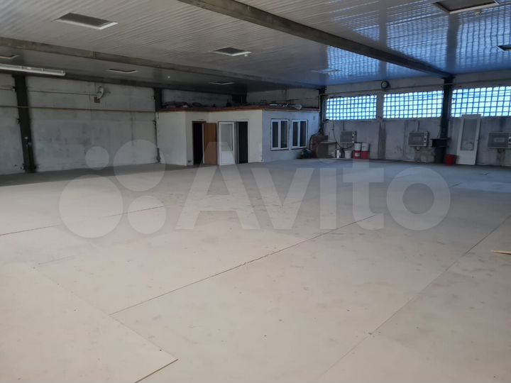 Производство, 2000 м²