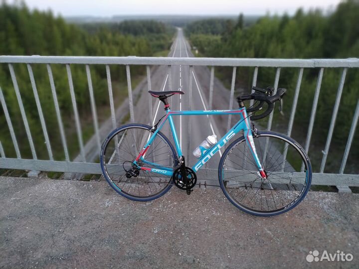 Продам шоссейный велосипед