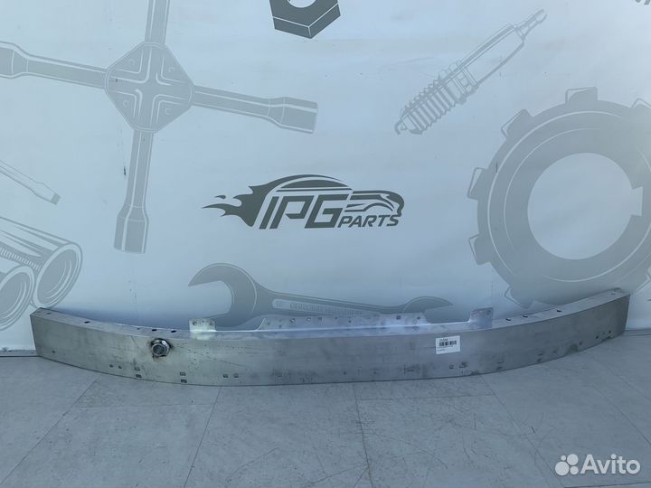 Усилитель бампера Mercedes W213 A2136201700