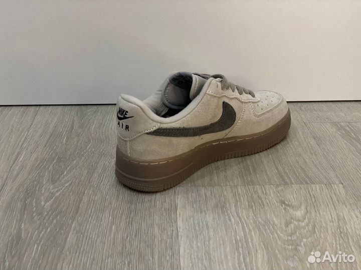 Кроссовки Nike air force 1