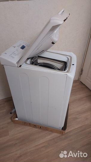 Стиральная машина с вертикальной загрузкой