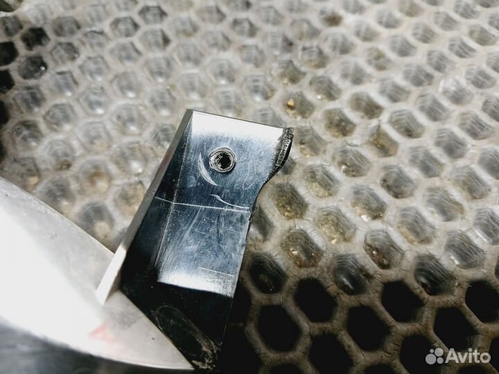 Дополнительный стоп сигнал Renault duster