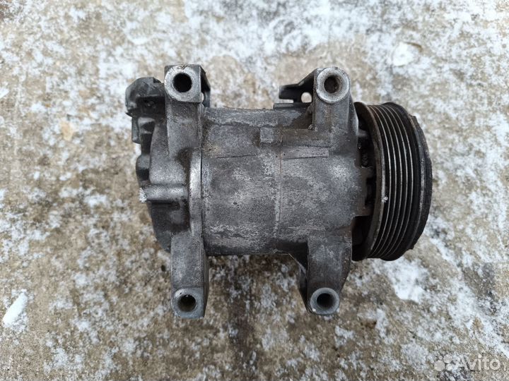 Компрессор состояние неизвестно Nissan Primera P12