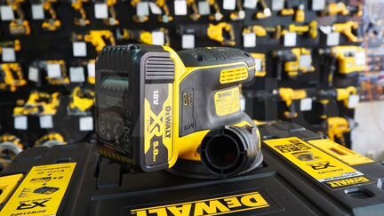 Аккумуляторная шлифмашина DCW210P2 DeWalt