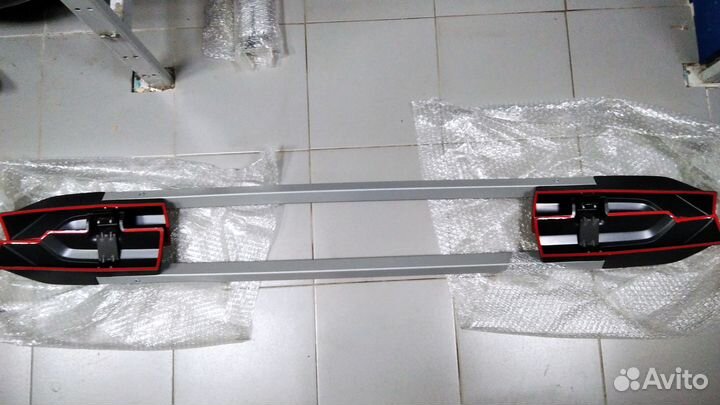 Рейлинги крыши LADA 4x4 (серебристый муар)