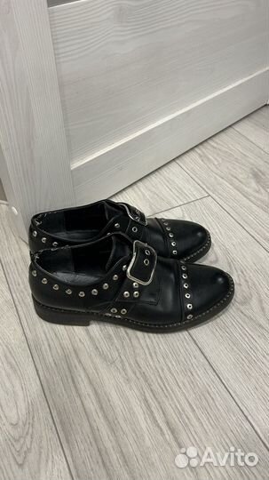 Ботинки женские