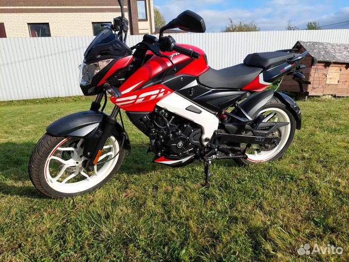 Bajaj pulsar 200NS