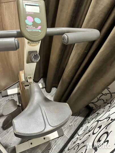 Эллиптический тренажер torneo