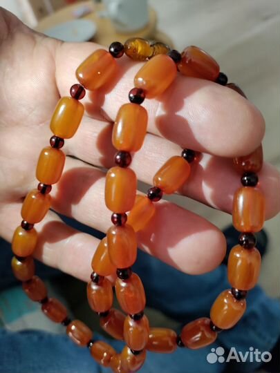Бакелитовые бусы