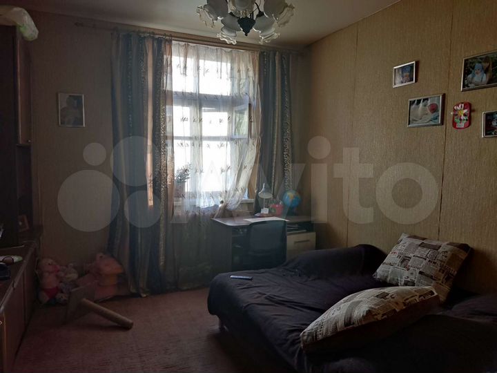 Комната 48,7 м² в 3-к., 2/2 эт.