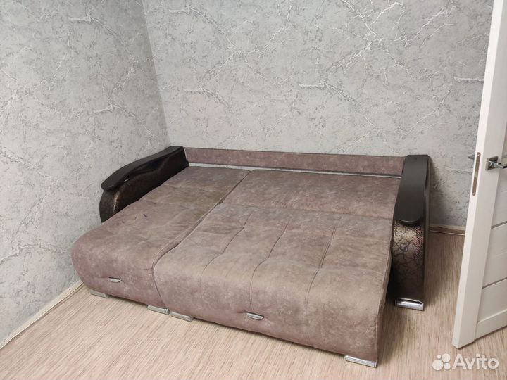 Угловой диван