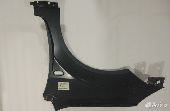 Крыло переднее правое Ford Fiesta 01