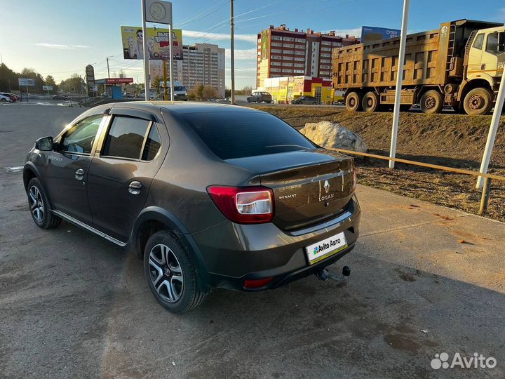 Renault Logan Stepway 1.6 CVT, 2018, 85 000 км