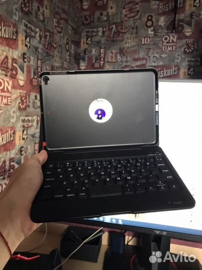 Беспроводная клавиатура для iPad Mini