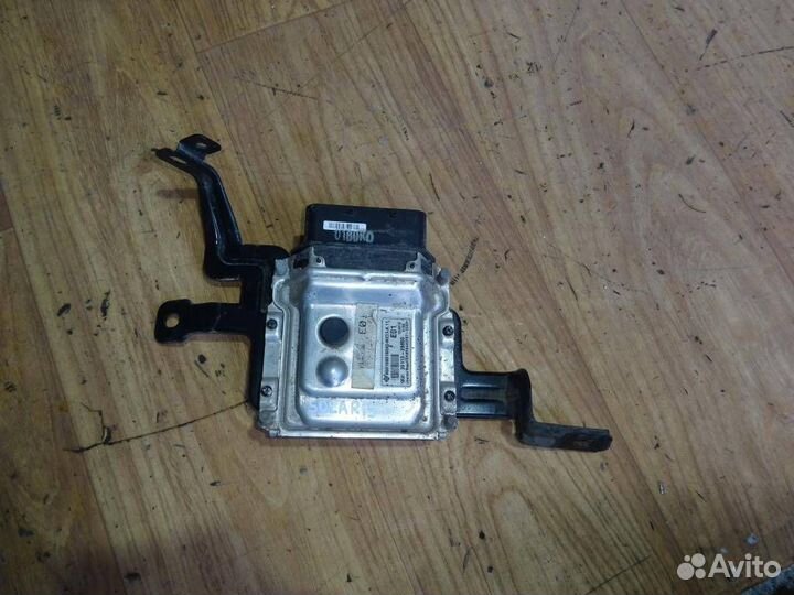 Блок управления двигателем Hyundai Solaris I (201