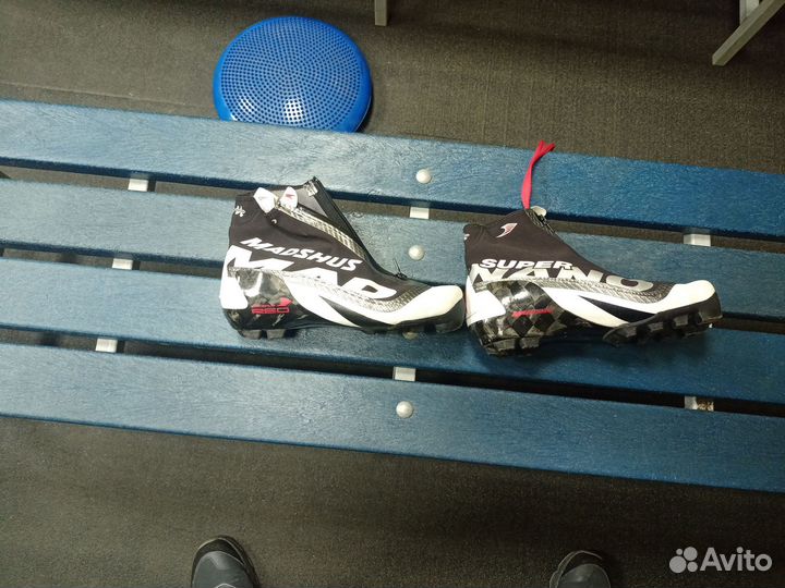 Лыжные ботинки madshus карбоновые