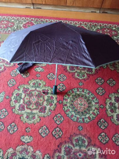 Продам зонтик в хорошем состоянии, полуавтомат