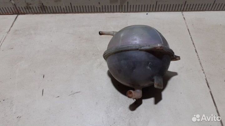 Бачок расширительный Volkswagen Passat B3