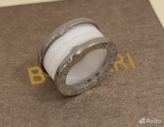 Bvlgari кольцо B.zero1