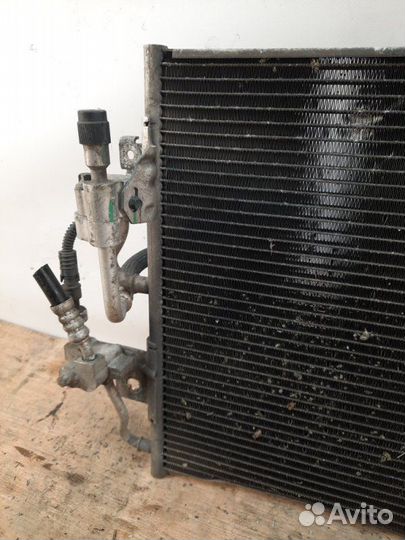 Радиатор кондиционера Opel Zafira минивэн 1.6