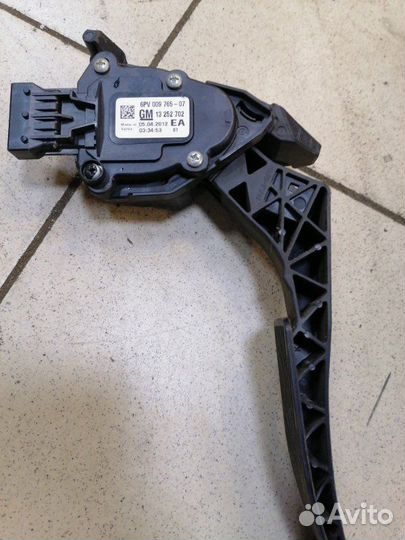 Педаль газа Chevrolet Cruze