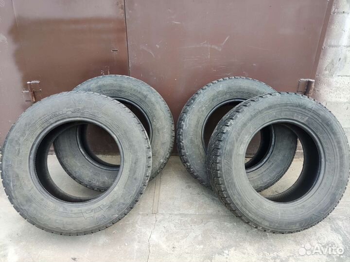 Nokian Tyres Rotiiva AT 6/10.5 R17 71G