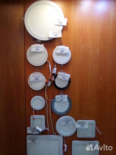 Светильник встраиваемый