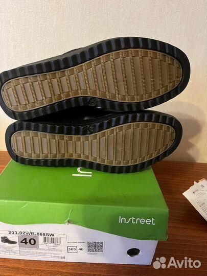 Ботинки женские