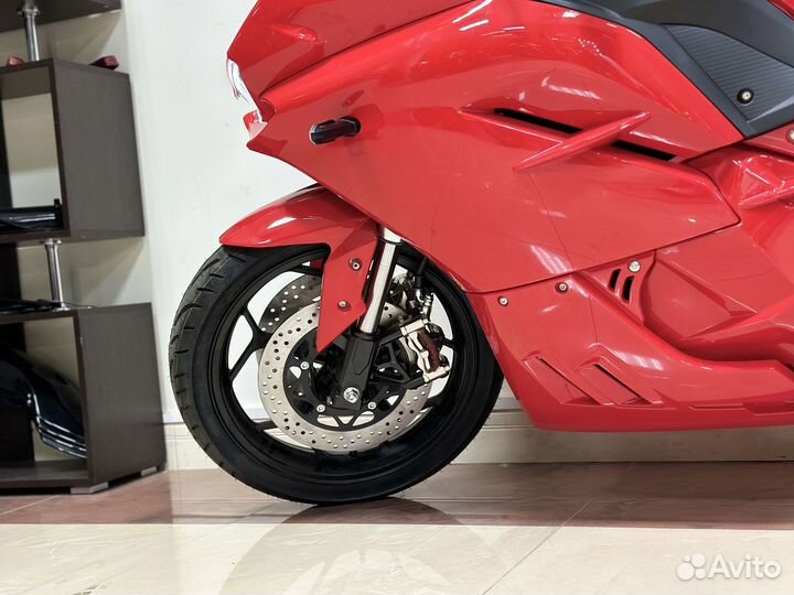 Электромотоцикл Ducati Panigale