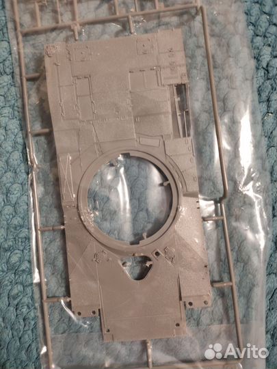 Сборная модель танка 1 35