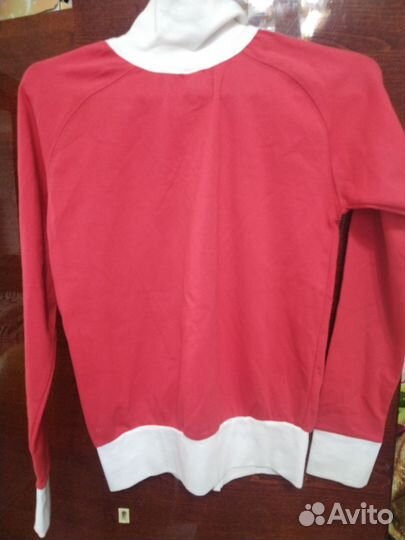 Костюм спортивный