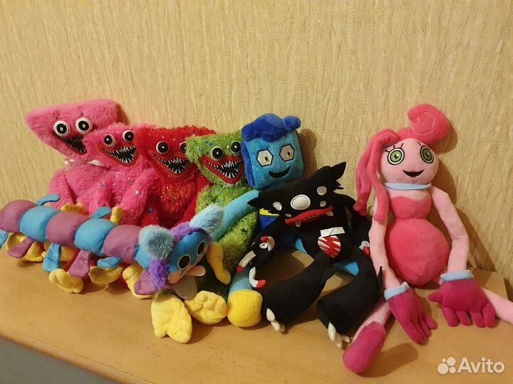 Киси Миси, Сили Били, Скари Лари