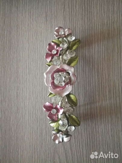 Аксессуары для волос-зажимы и крабы