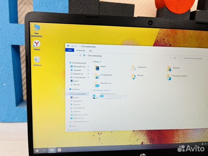 Мощный HP gold 8gb ddr4 IPS ssd256