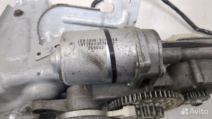 Электропривод крышки багажника Cadillac Escalade 3, 2009