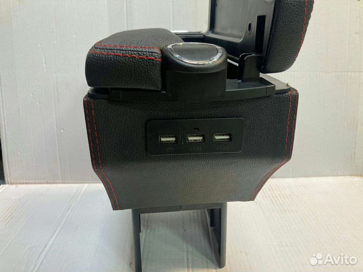 Подлокотник с баром и USB Универсальный новый