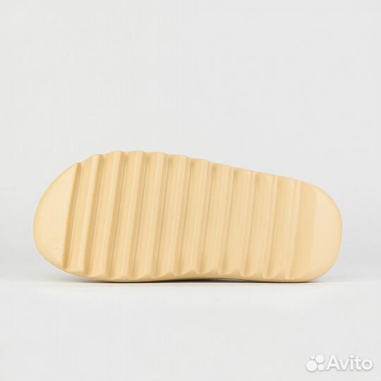 Шлёпки Adidas Yeezy Slide Beige