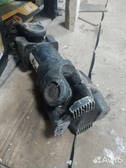 Карданный вал