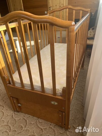 Детская кроватка красная звезда 120*60